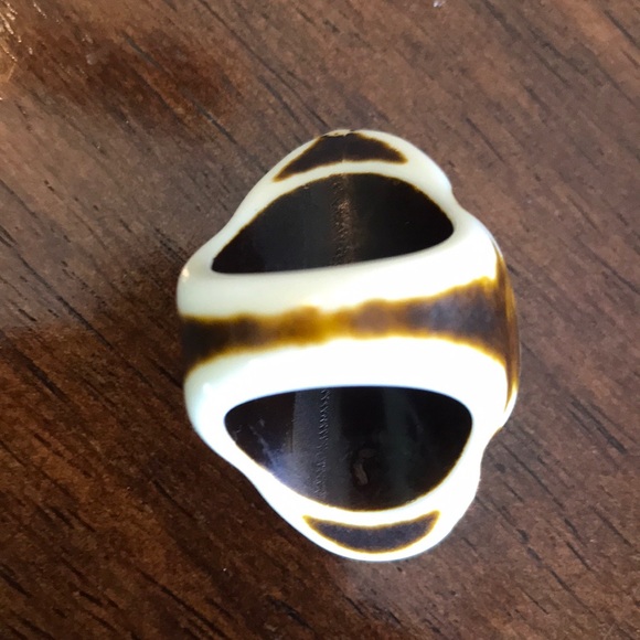 Large Bohemian Ring - Picture 3 of 4